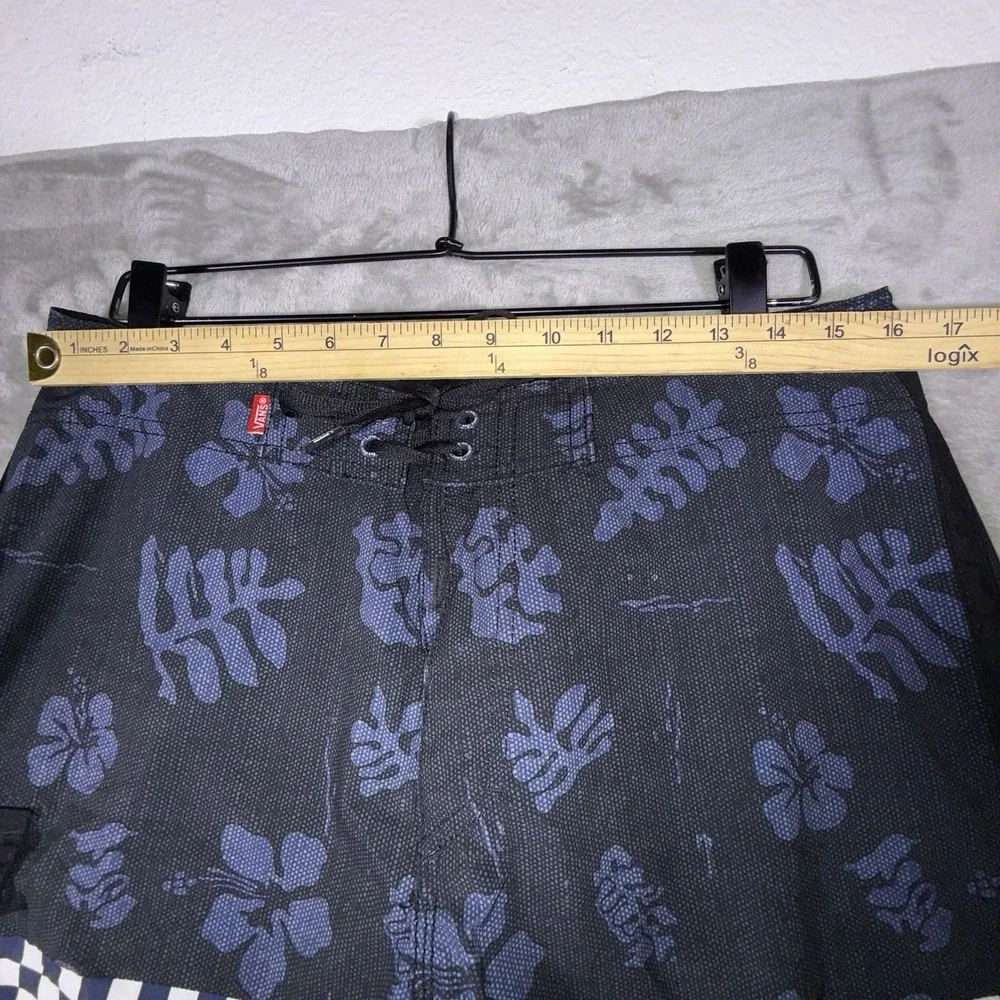 Vans Off the Wall Men's Board Shorts Blue Floral Checkered Yellow Surfer 32